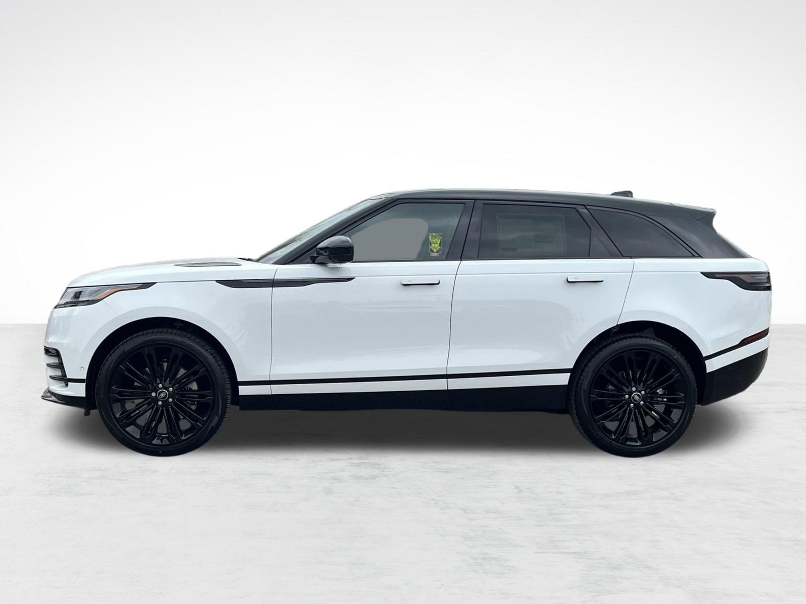 land rover range rover velar 2026 SALYL2FU0TA813524 image land rover range rover velar 2026 SALYL2FU0TA813524 image